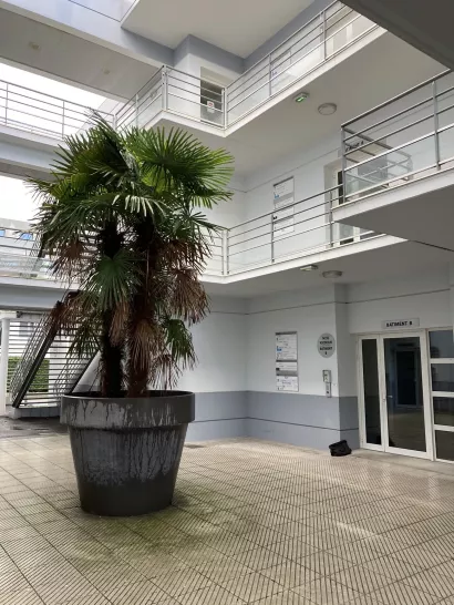 EVOLIS accompagne la cession de bureaux à Bayonne entre IZEE COM et LAPEYRERE Conseil