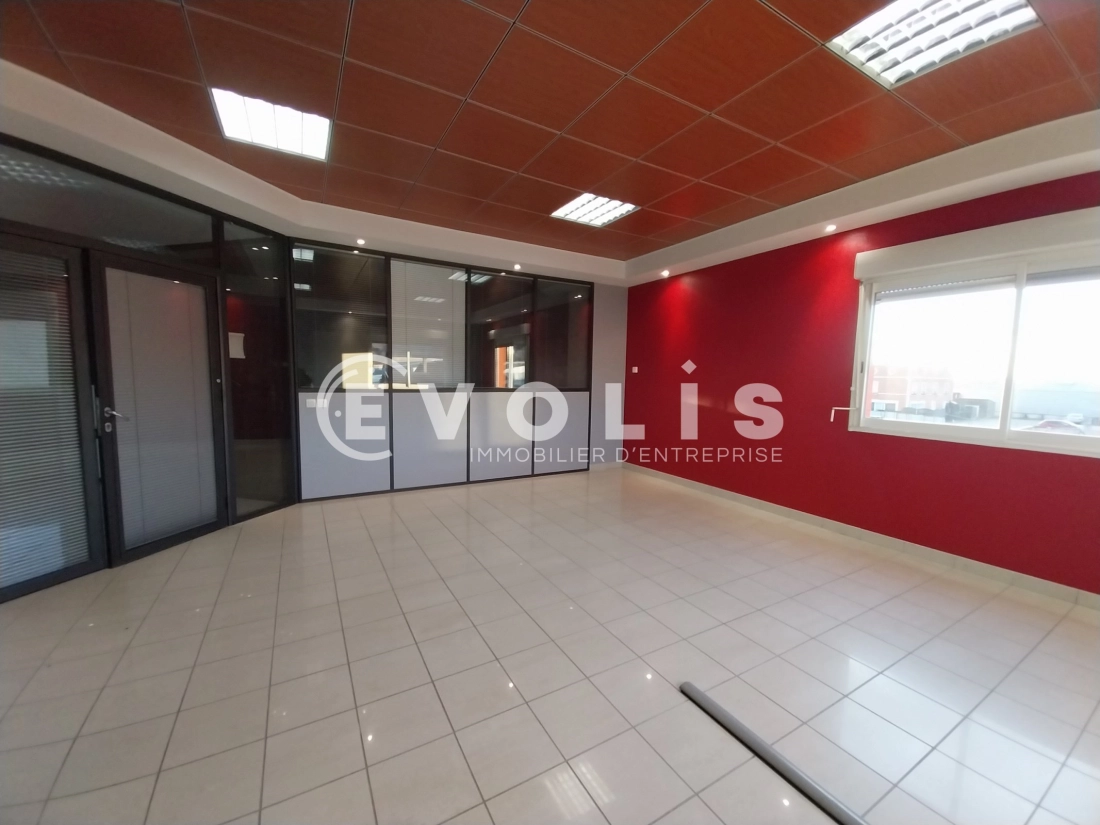 Photo 4 – location bureaux	SAINT JEAN DE BOURNAY (38440)