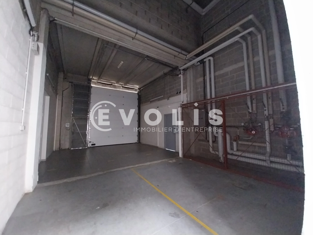 Photo 9 – vente bureaux	SAINT QUENTIN FALLAVIER (38070)