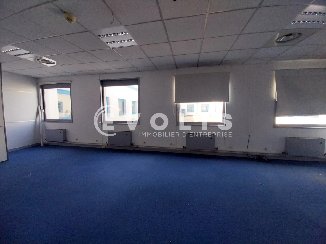 Photo 14 – vente bureaux	SAINT QUENTIN FALLAVIER (38070)