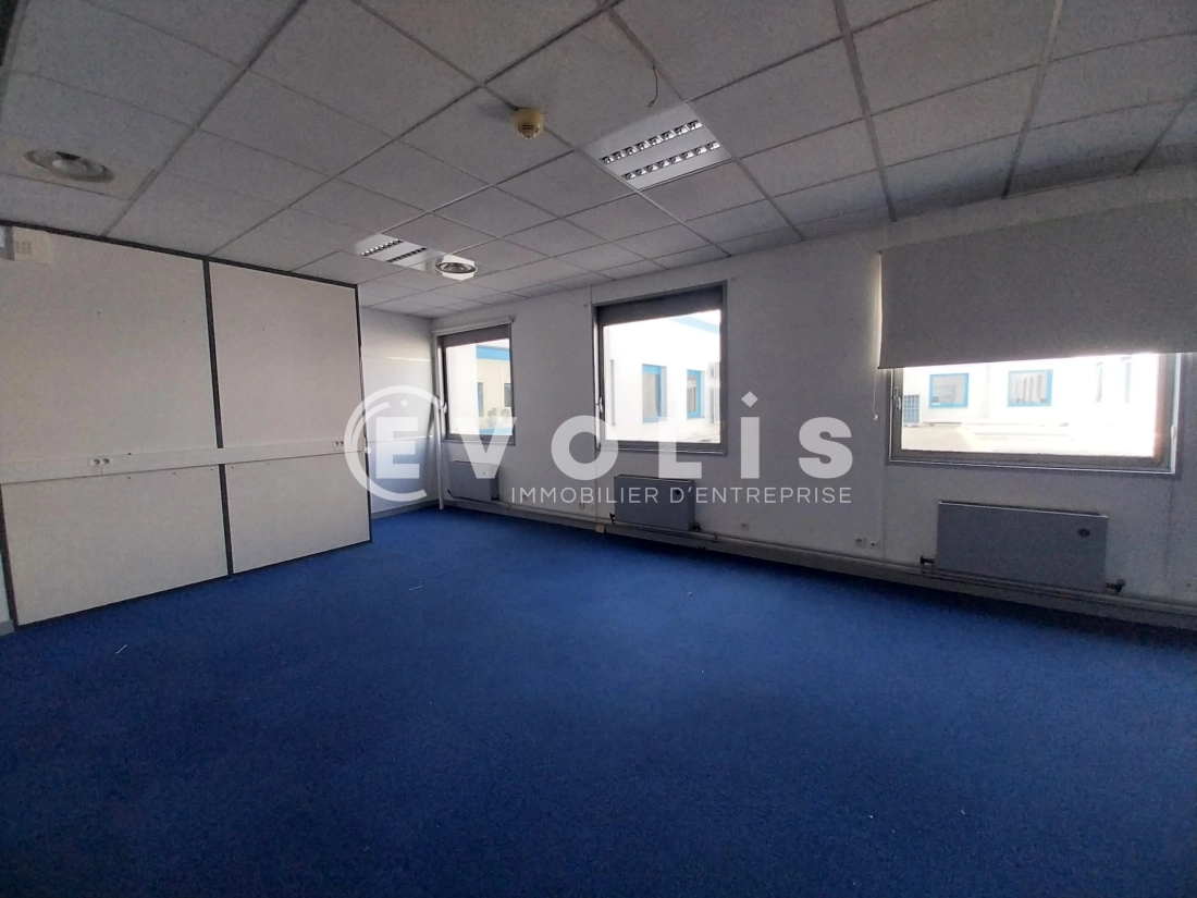 Photo 13 – vente bureaux	SAINT QUENTIN FALLAVIER (38070)