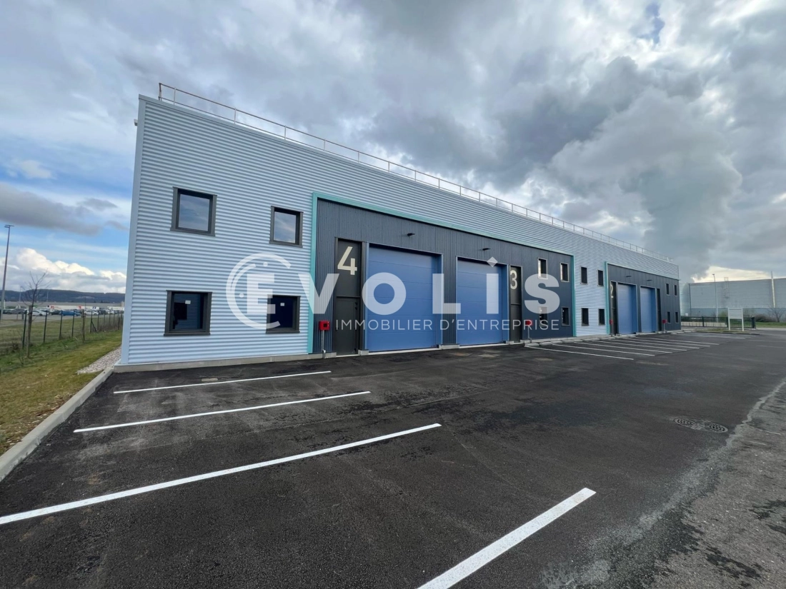 Photo 8 – vente Entrepôts / activités	SAINT VULBAS (01150)