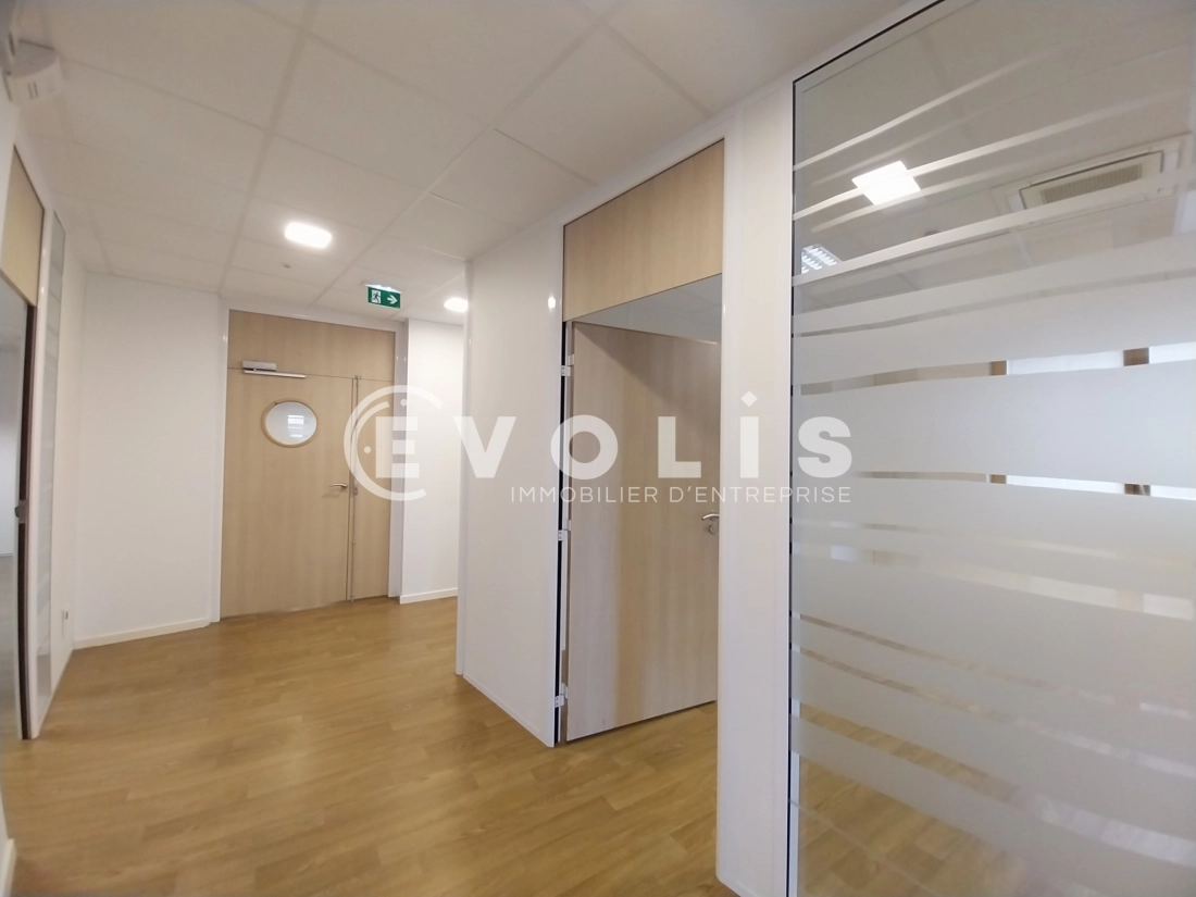 Photo 3 – location bureaux	BOURGOIN JALLIEU (38300)