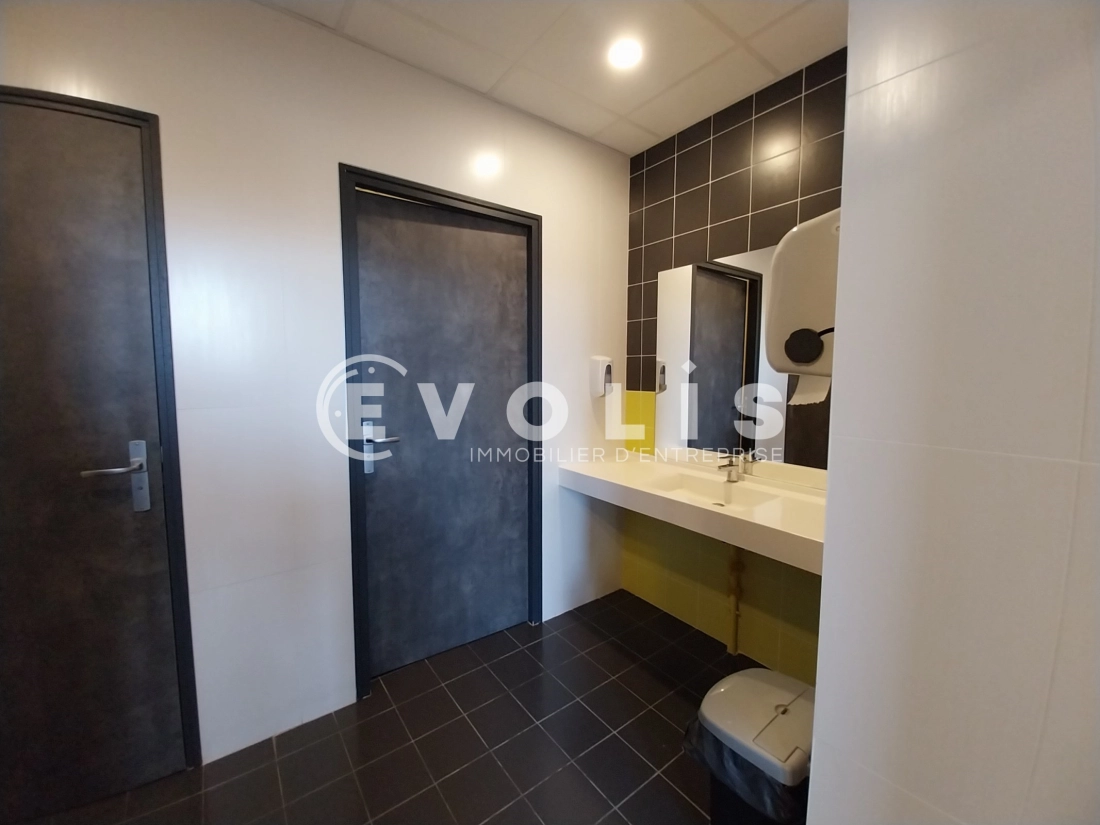 Photo 9 – location bureaux	BOURGOIN JALLIEU (38300)