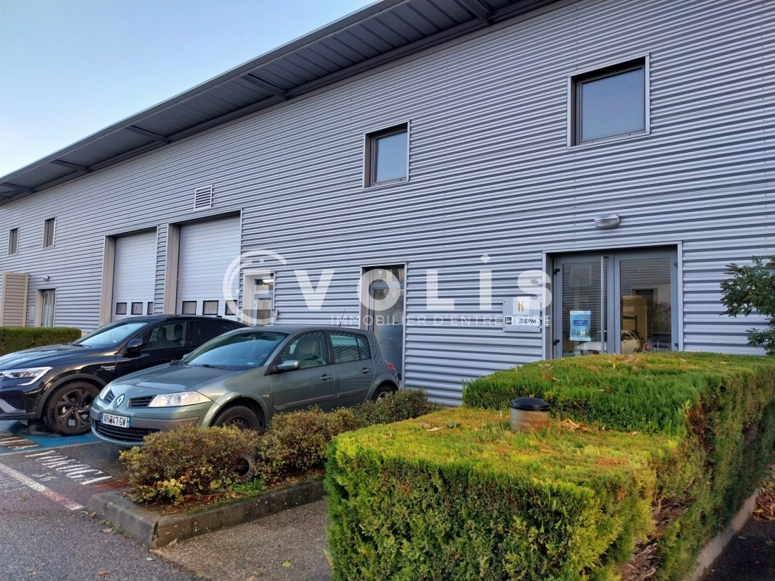 Photo 2 – location Entrepôts / activités	LYON (69007)