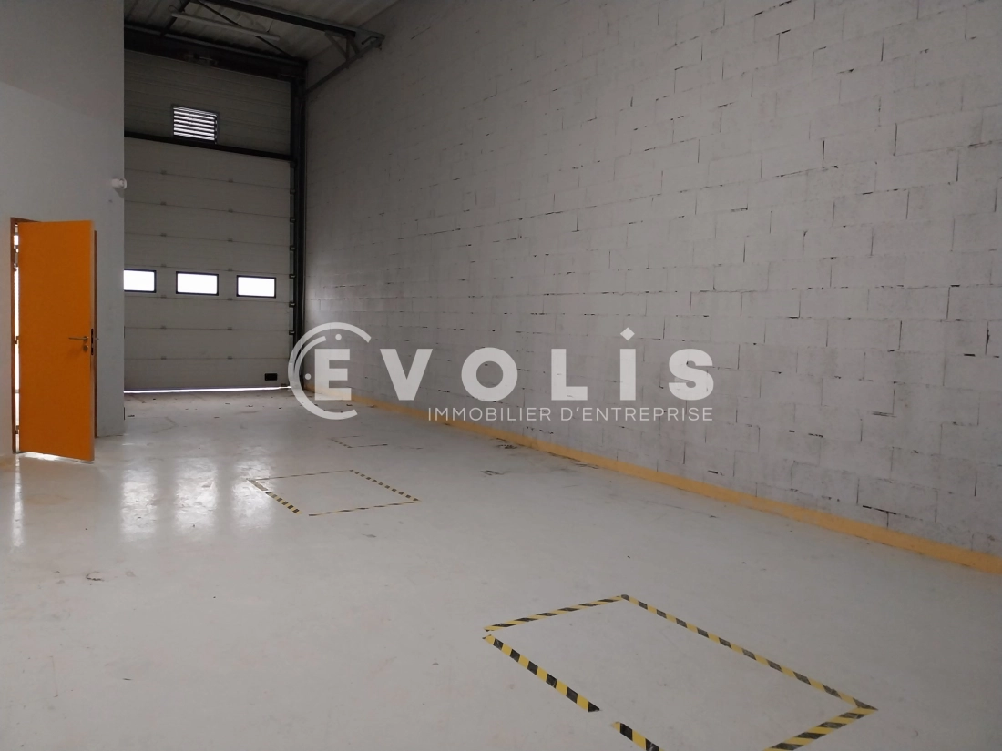 Photo 7 – location Entrepôts / activités	LYON (69007)