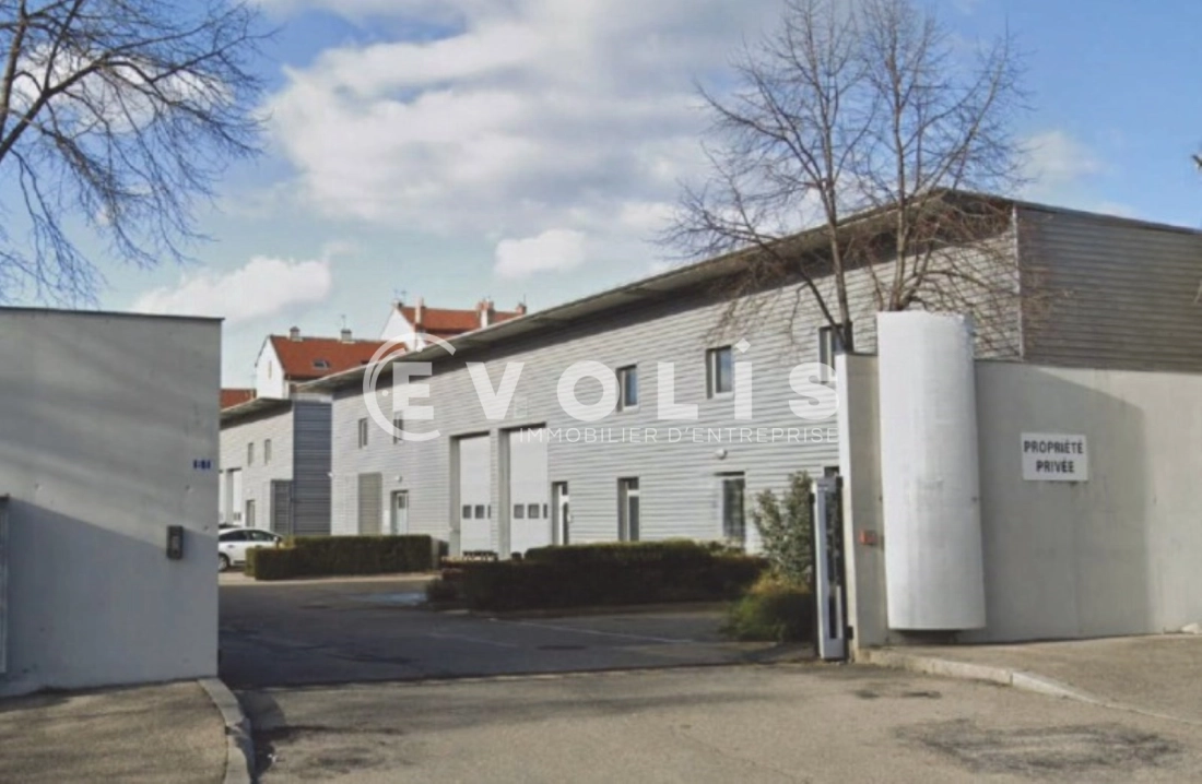 Photo 1 – location Entrepôts / activités	LYON (69007)
