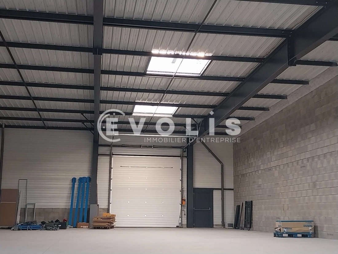 Photo 8 – location Entrepôts / activités	SAINT ALBAN DE ROCHE (38080)