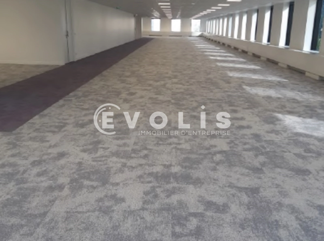 Photo 8 – location bureaux	COURBEVOIE LA DEFENSE (92400)