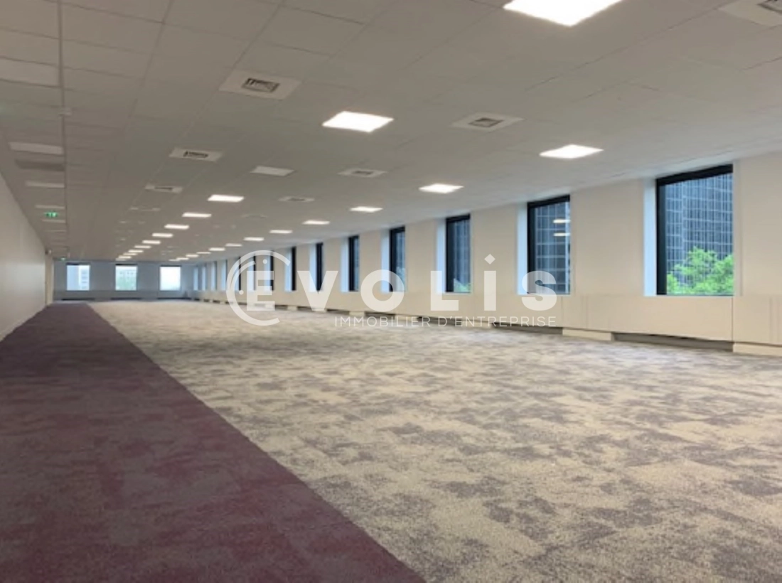 Photo 9 – location bureaux	COURBEVOIE LA DEFENSE (92400)