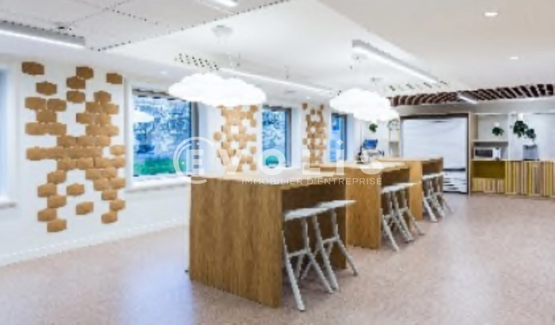 Photo 4 – location bureaux	COURBEVOIE LA DEFENSE (92400)