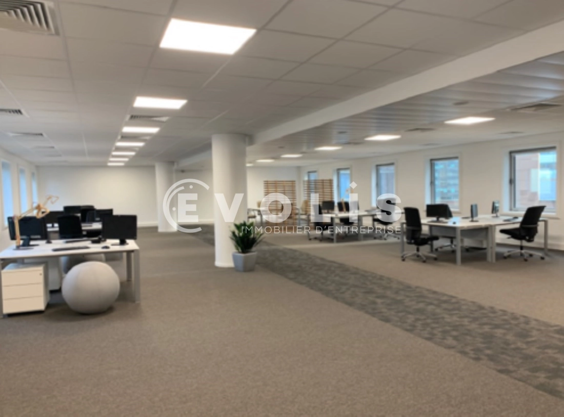 Photo 5 – location bureaux	COURBEVOIE LA DEFENSE (92400)
