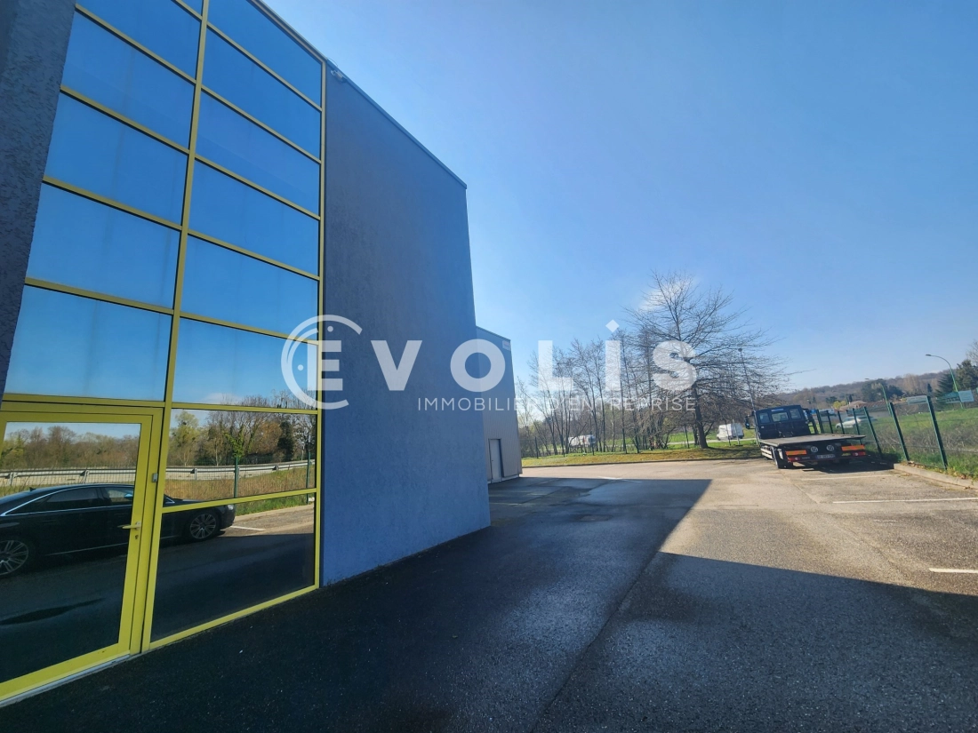 Photo 12 – location Entrepôts / activités	LA VERPILLIERE (38290)