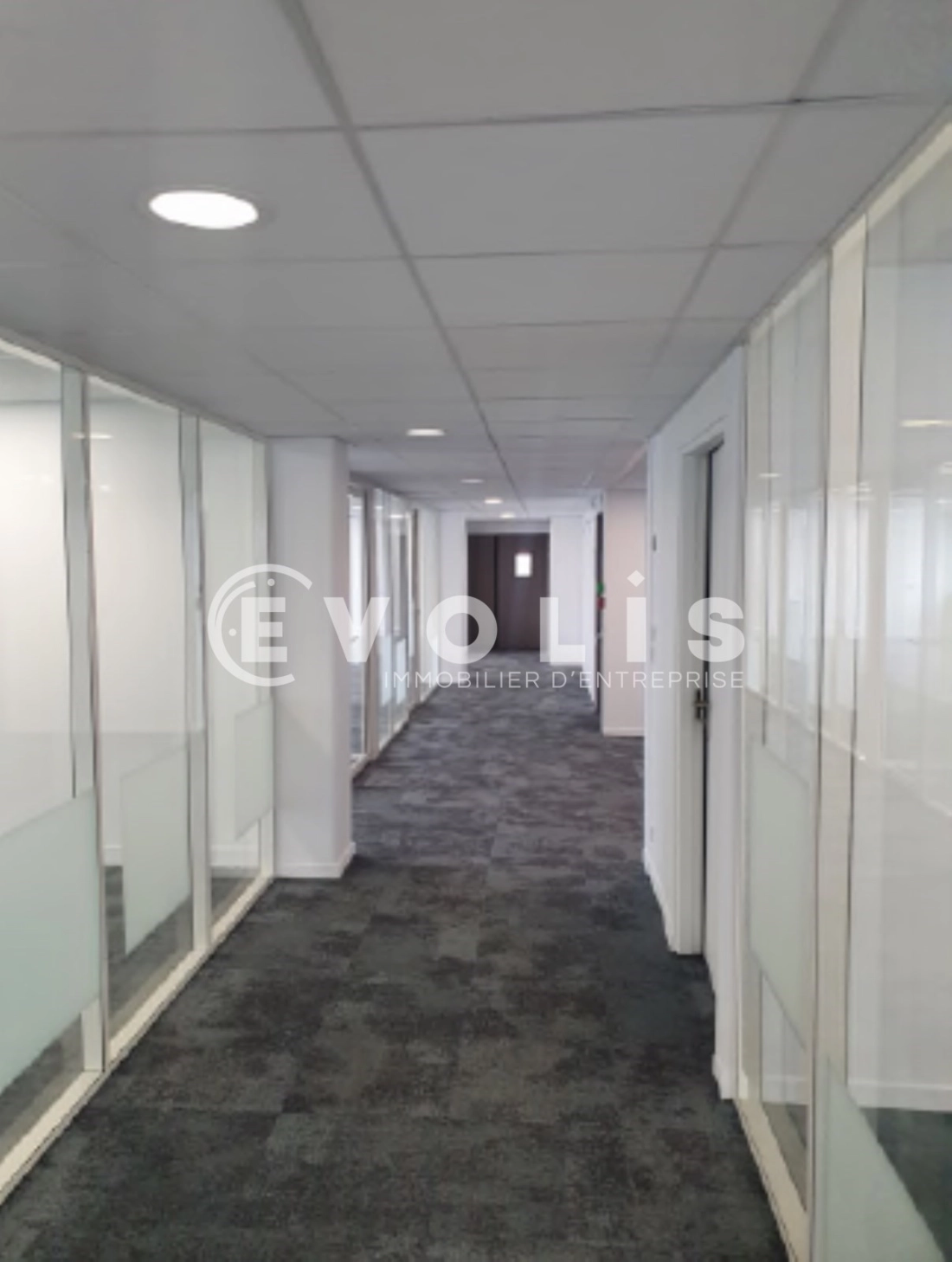 Photo 4 – location bureaux	ISSY LES MOULINEAUX (92130)
