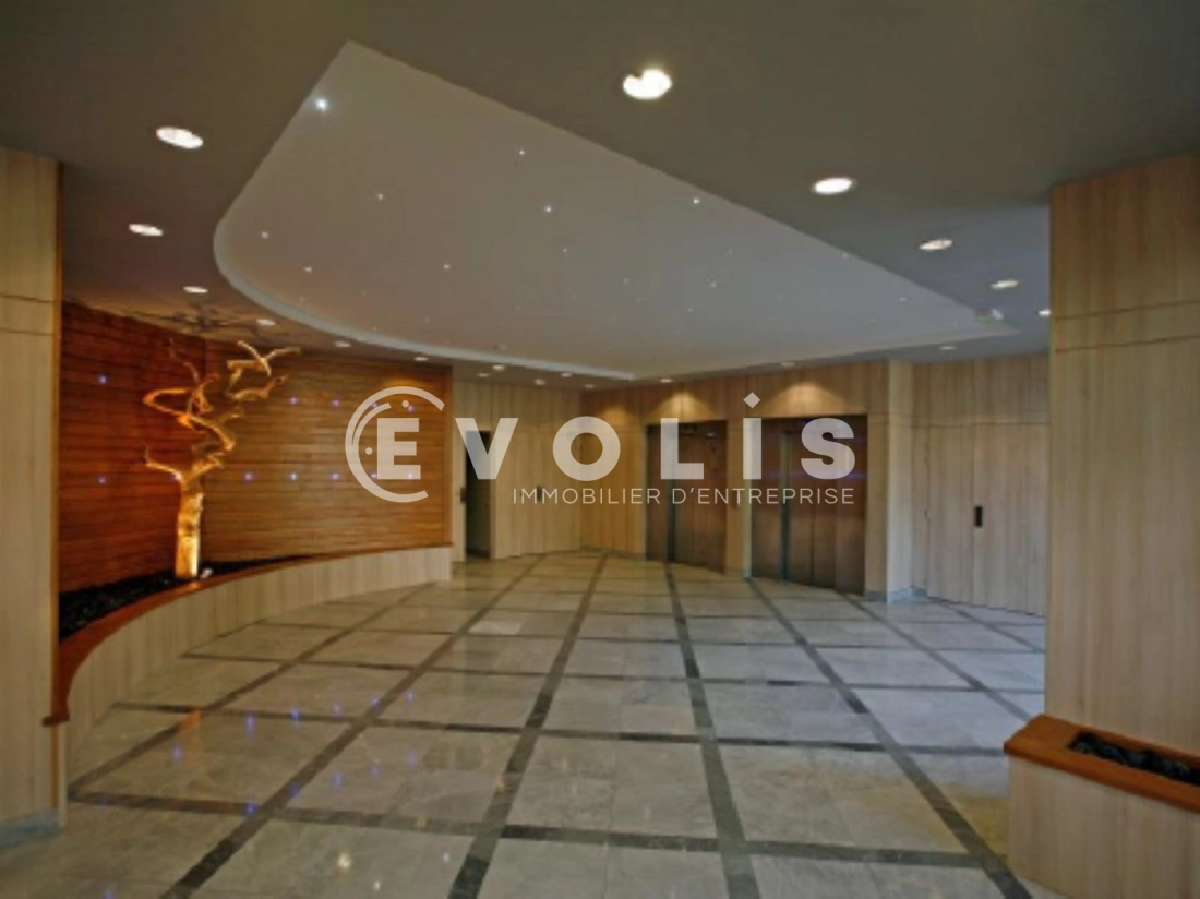 Photo 2 – location bureaux	VELIZY VILLACOUBLAY (78140)