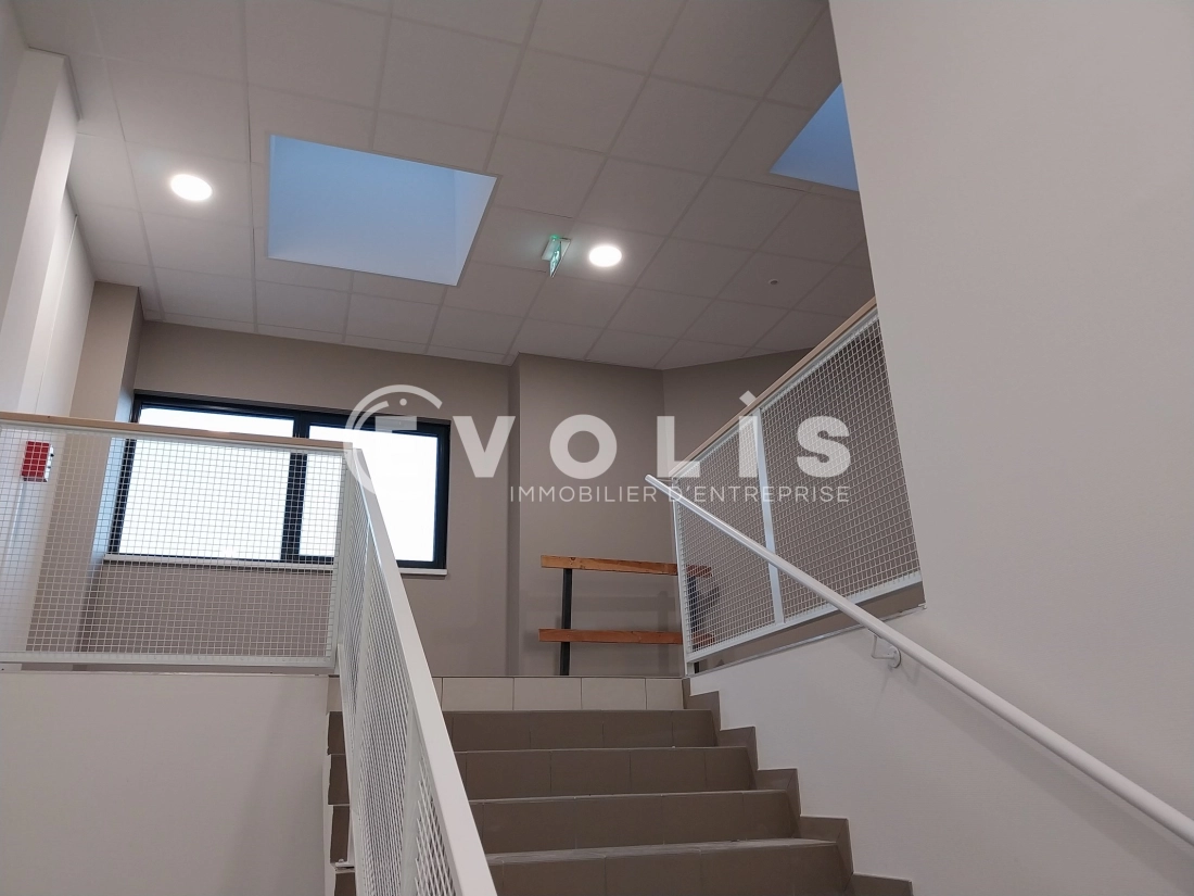 Photo 9 – location bureaux	BOURGOIN JALLIEU (38300)