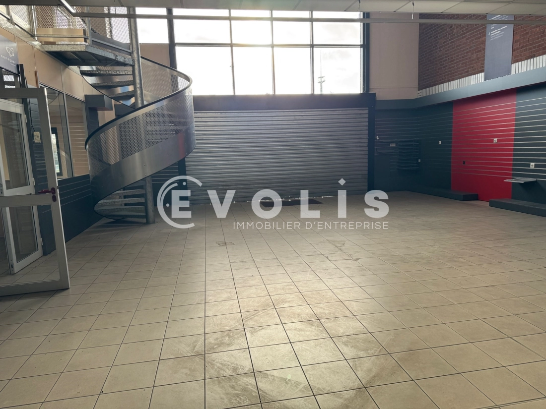Photo 3 – vente Entrepôts / activités	AMIENS (80080)