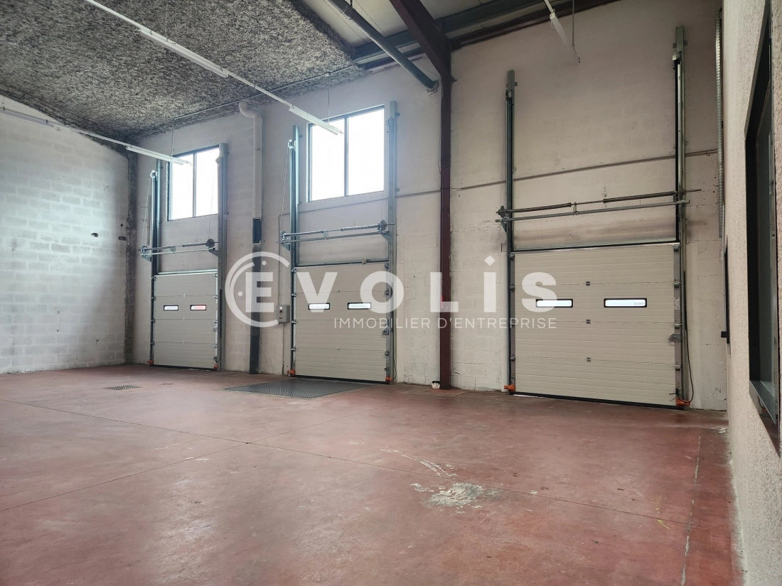 Photo 6 – location Entrepôts / activités	CORBAS (69960)