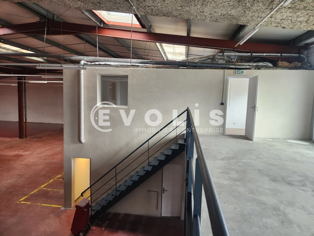 Photo 14 – location Entrepôts / activités	CORBAS (69960)