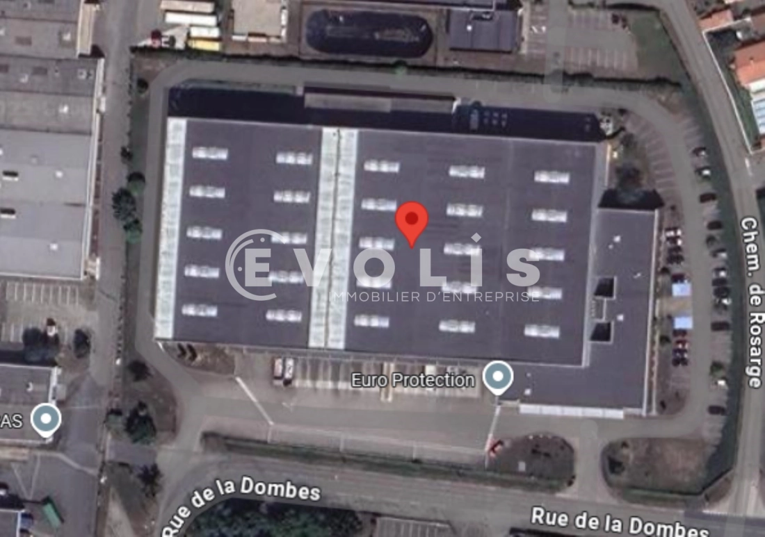 Photo 2 – location Entrepôts / activités	MIRIBEL (01700)