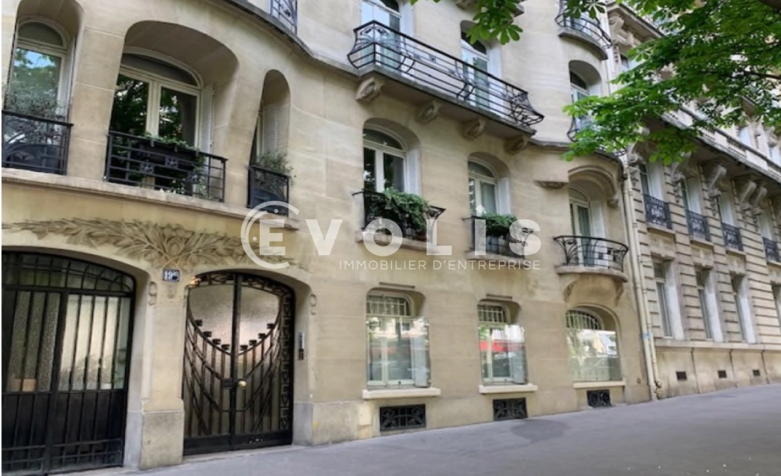 Photo 1 – location bureaux	PARIS (75016)