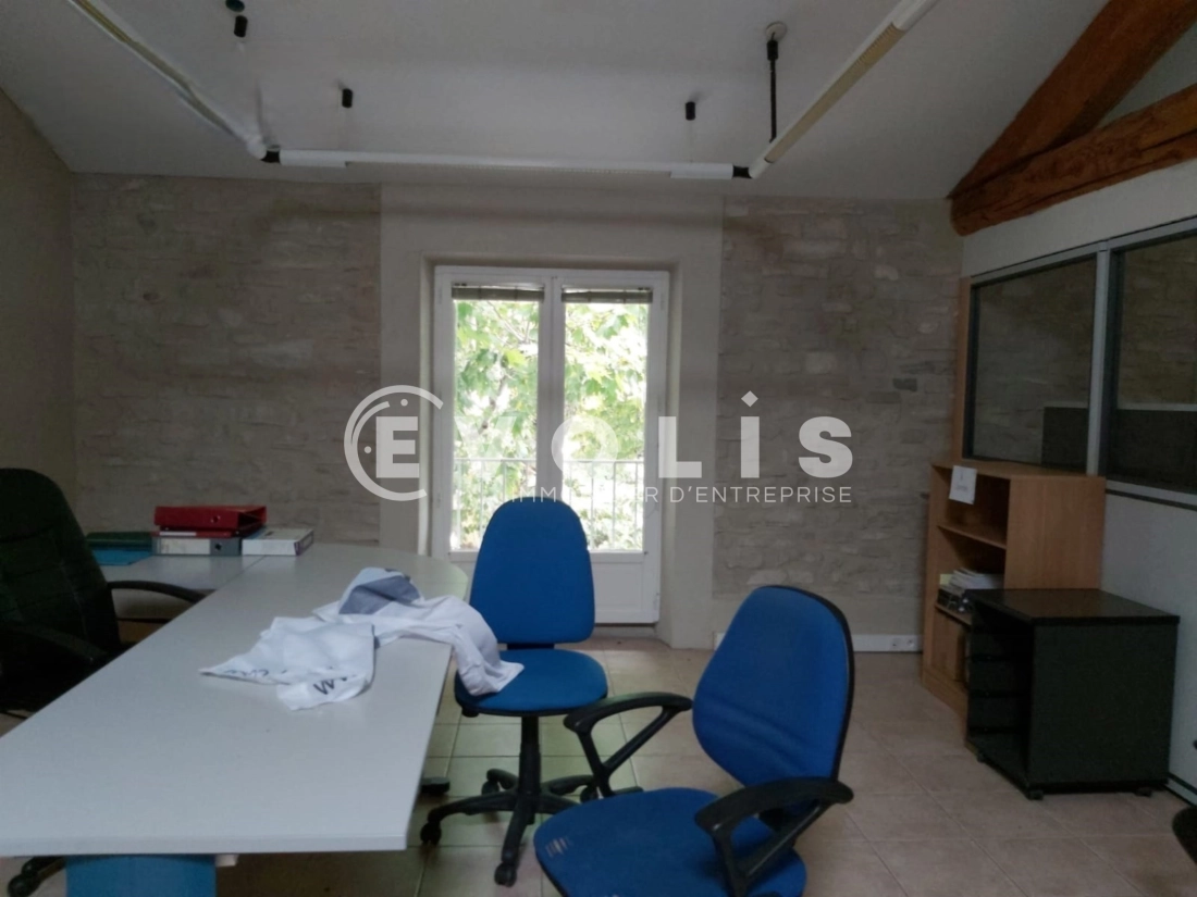 Photo 5 – location bureaux	VELLERON (84740)