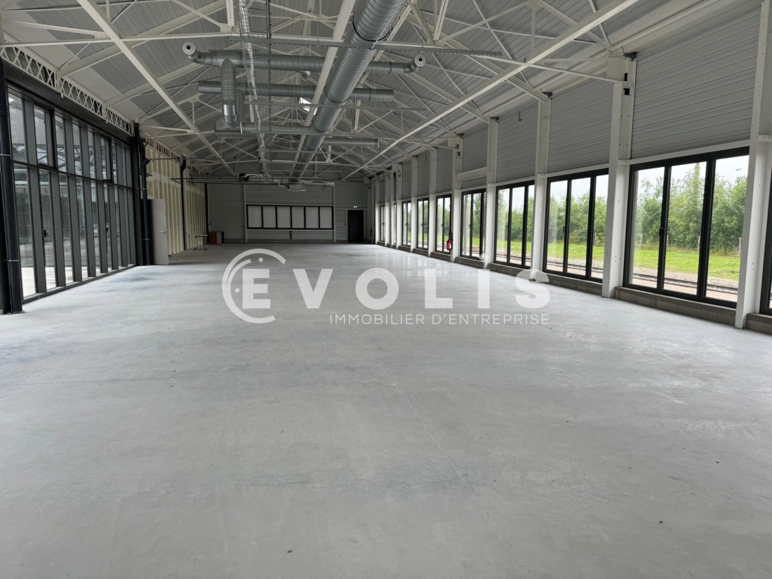 Photo 1 – location bureaux	LONGUEAU (80330)
