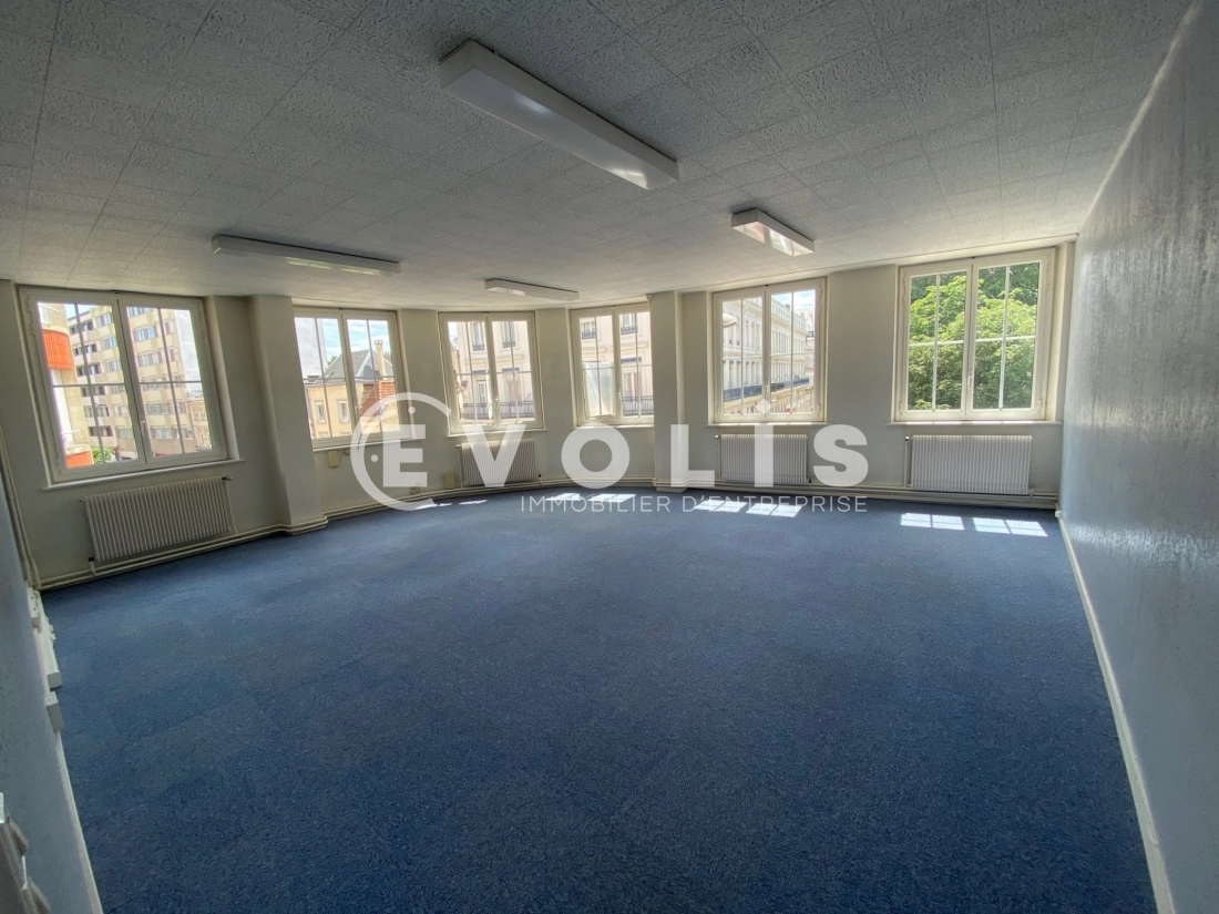 Photo 1 – location bureaux	AMIENS (80000)
