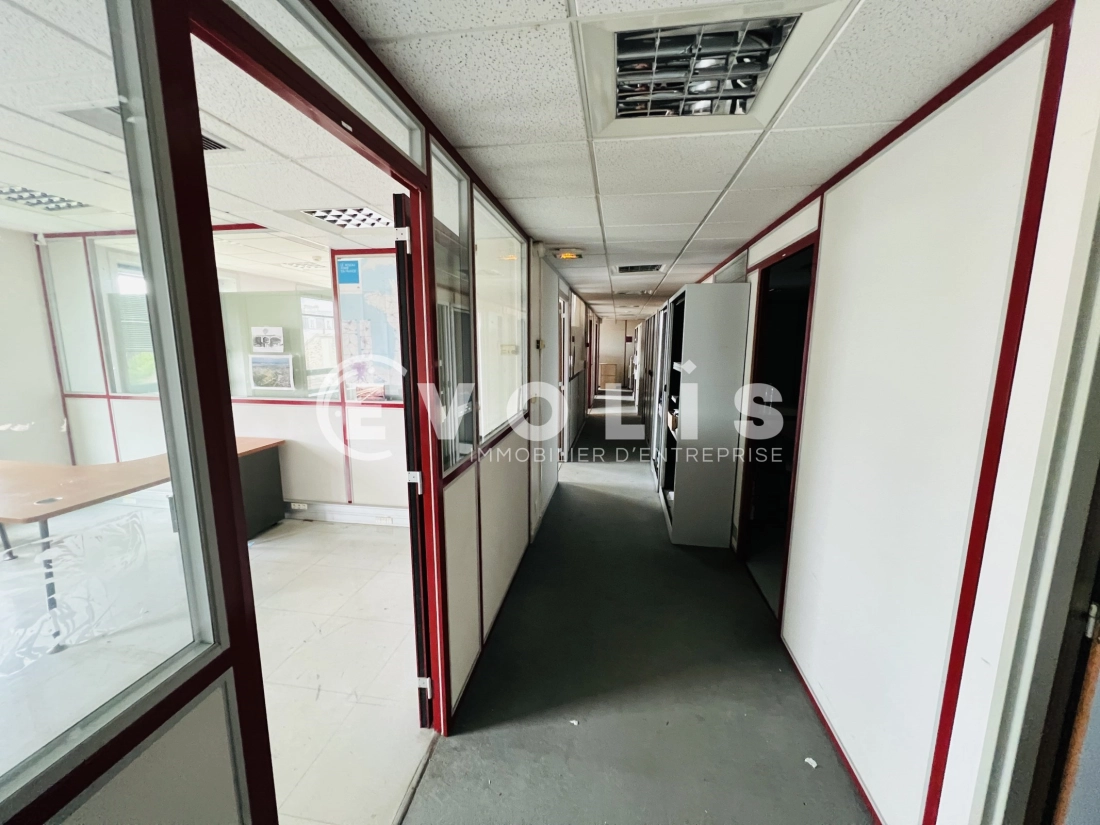 Photo 8 – location bureaux	MELUN (77000)