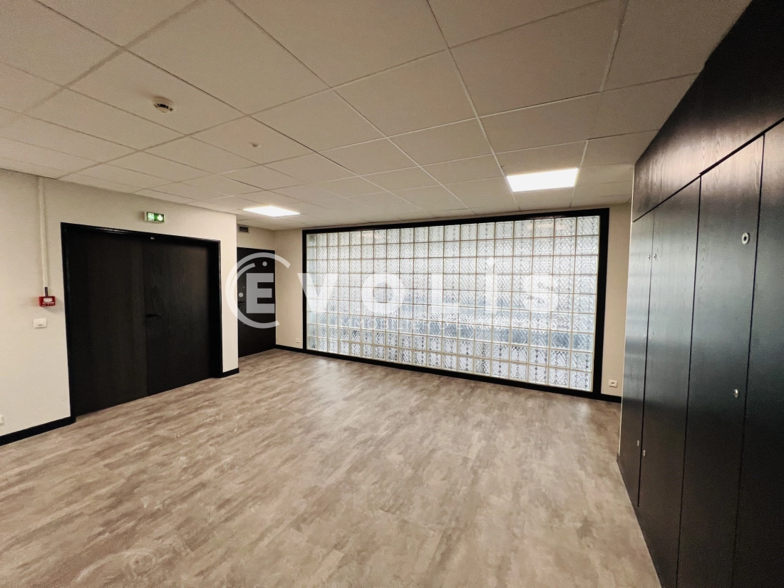 Photo 3 – location bureaux	MELUN (77000)