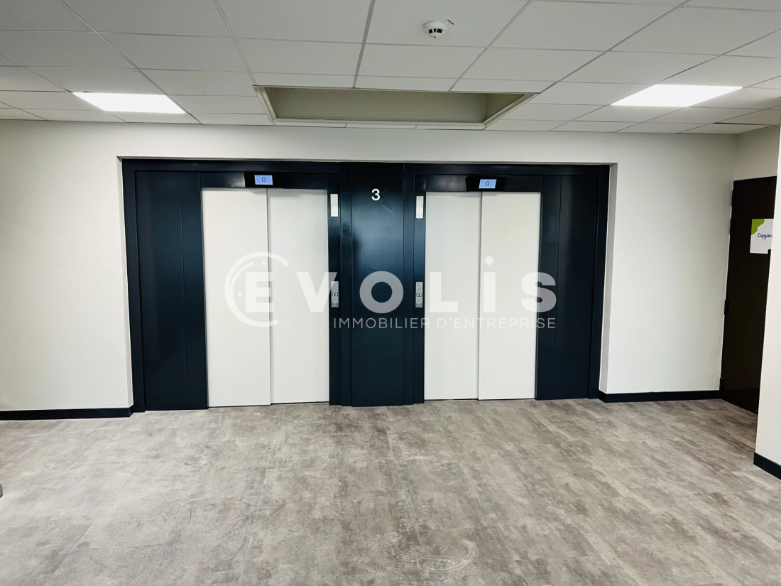Photo 4 – location bureaux	MELUN (77000)