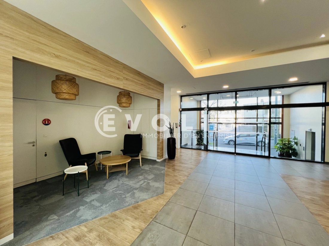 Photo 11 – location bureaux	NOISY LE GRAND (93160)