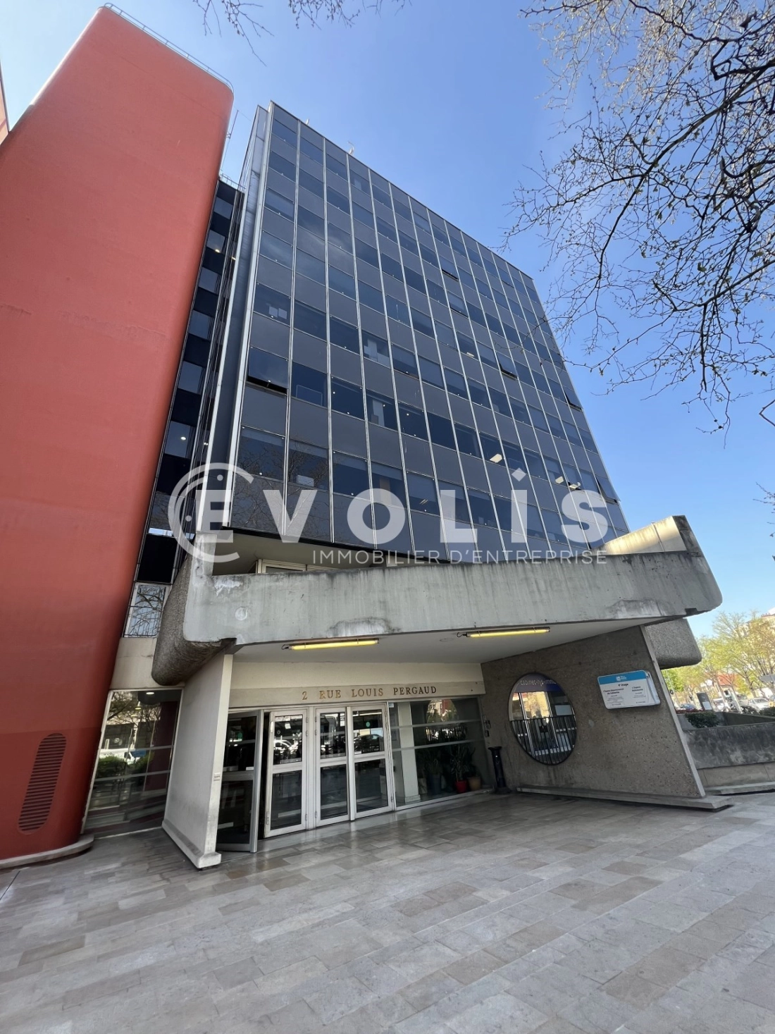 Photo 1 – location bureaux	MAISONS ALFORT (94700)