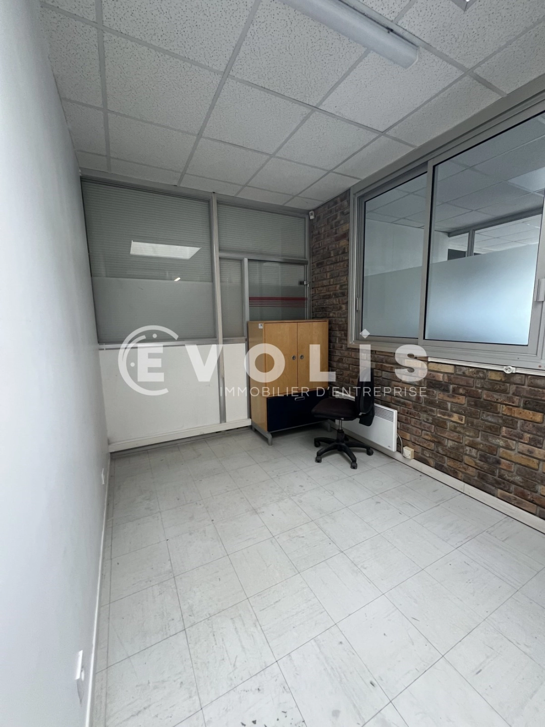 Photo 6 – location bureaux	CHENNEVIERES SUR MARNE (94430)
