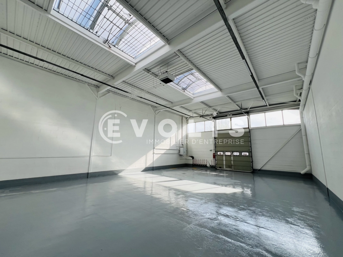 Photo 2 – location Entrepôts / activités	BONNEUIL SUR MARNE (94380)