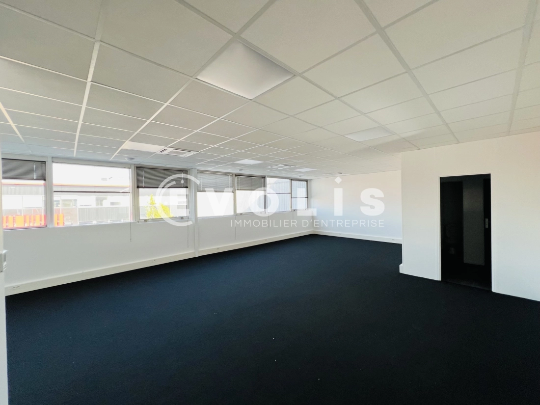 Photo 13 – location Entrepôts / activités	BONNEUIL SUR MARNE (94380)