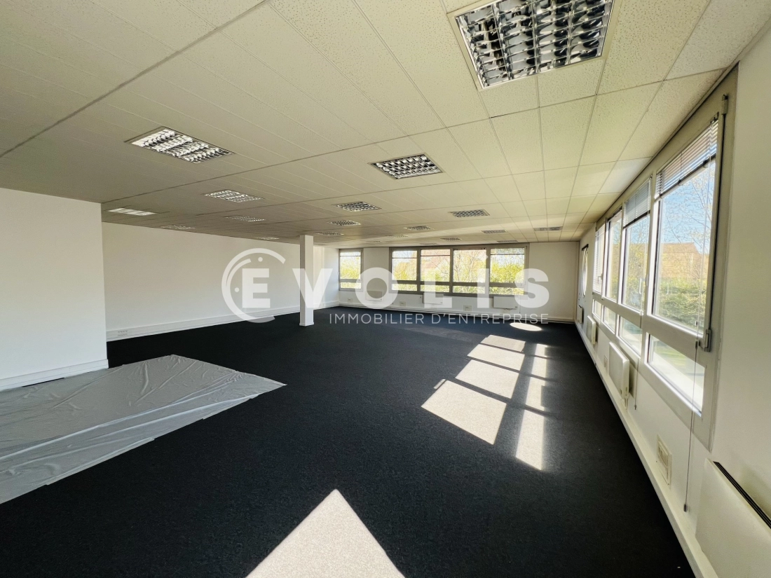 Photo 7 – location bureaux	EMERAINVILLE (77184)