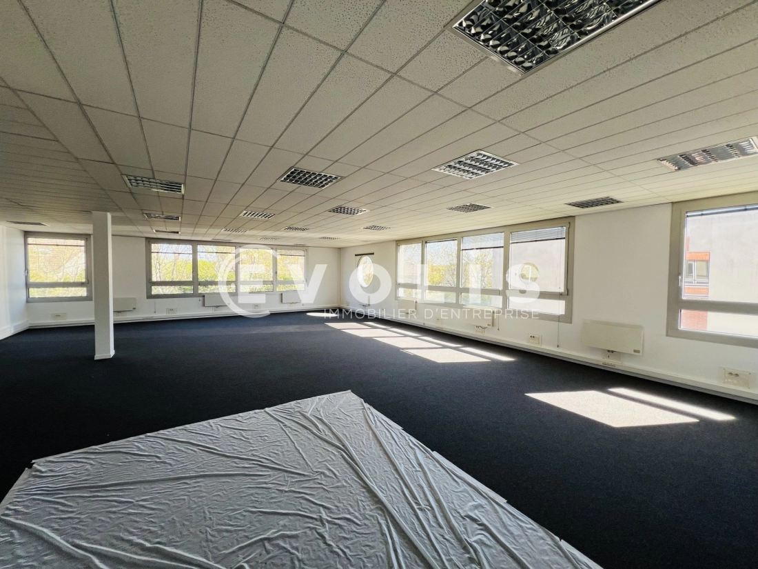 Photo 6 – location bureaux	EMERAINVILLE (77184)
