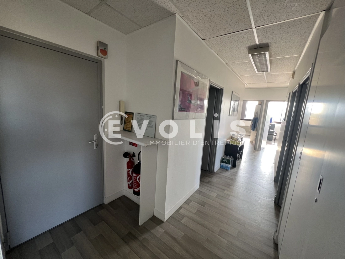 Photo 2 – vente bureaux	NOISY LE GRAND (93160)