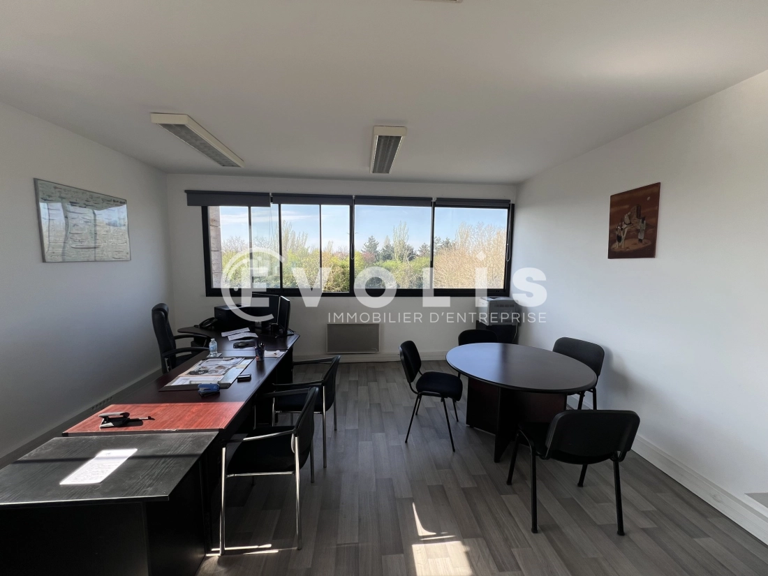 Photo 5 – vente bureaux	NOISY LE GRAND (93160)