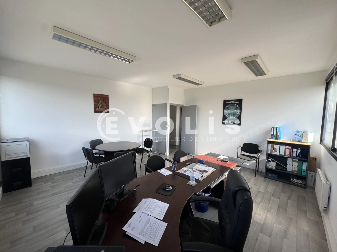 Photo 6 – vente bureaux	NOISY LE GRAND (93160)