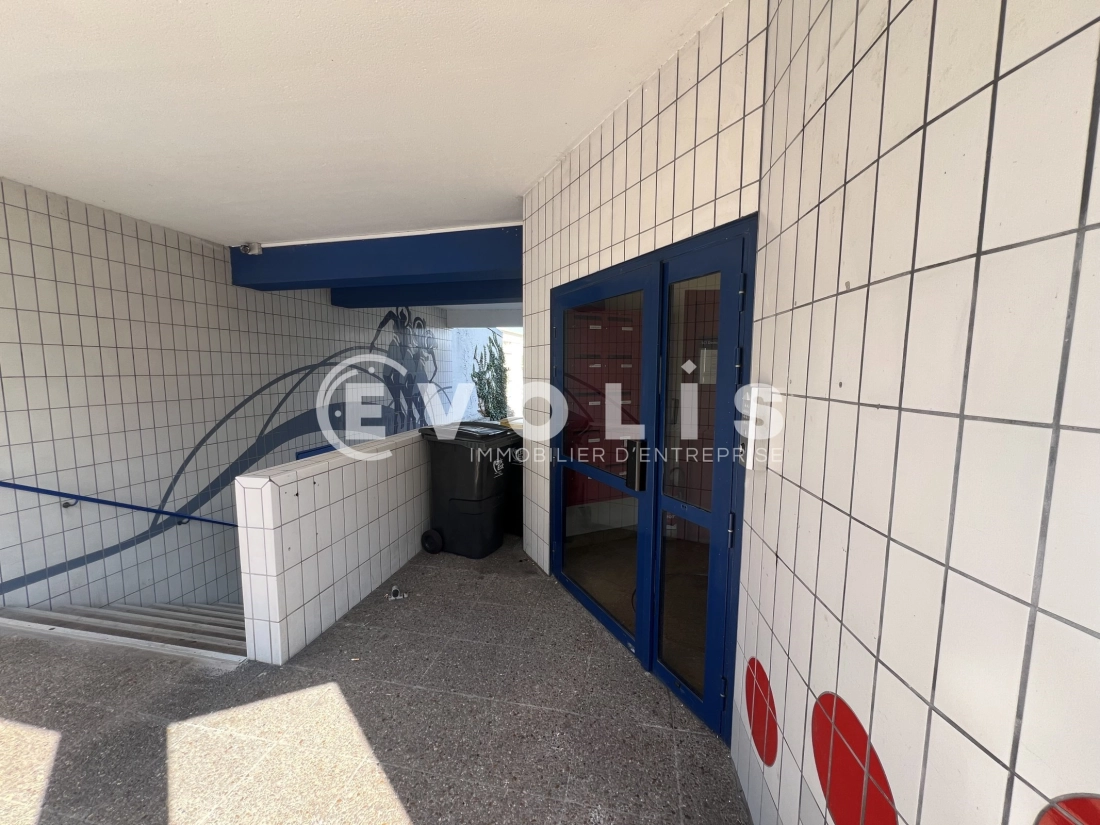 Photo 13 – location bureaux	JOINVILLE LE PONT (94340)