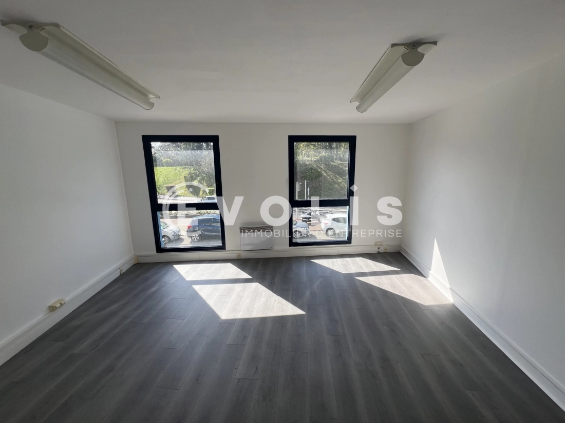 Photo 4 – location bureaux	JOINVILLE LE PONT (94340)