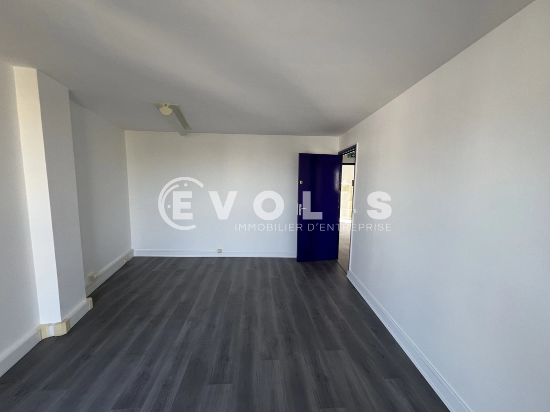Photo 7 – location bureaux	JOINVILLE LE PONT (94340)