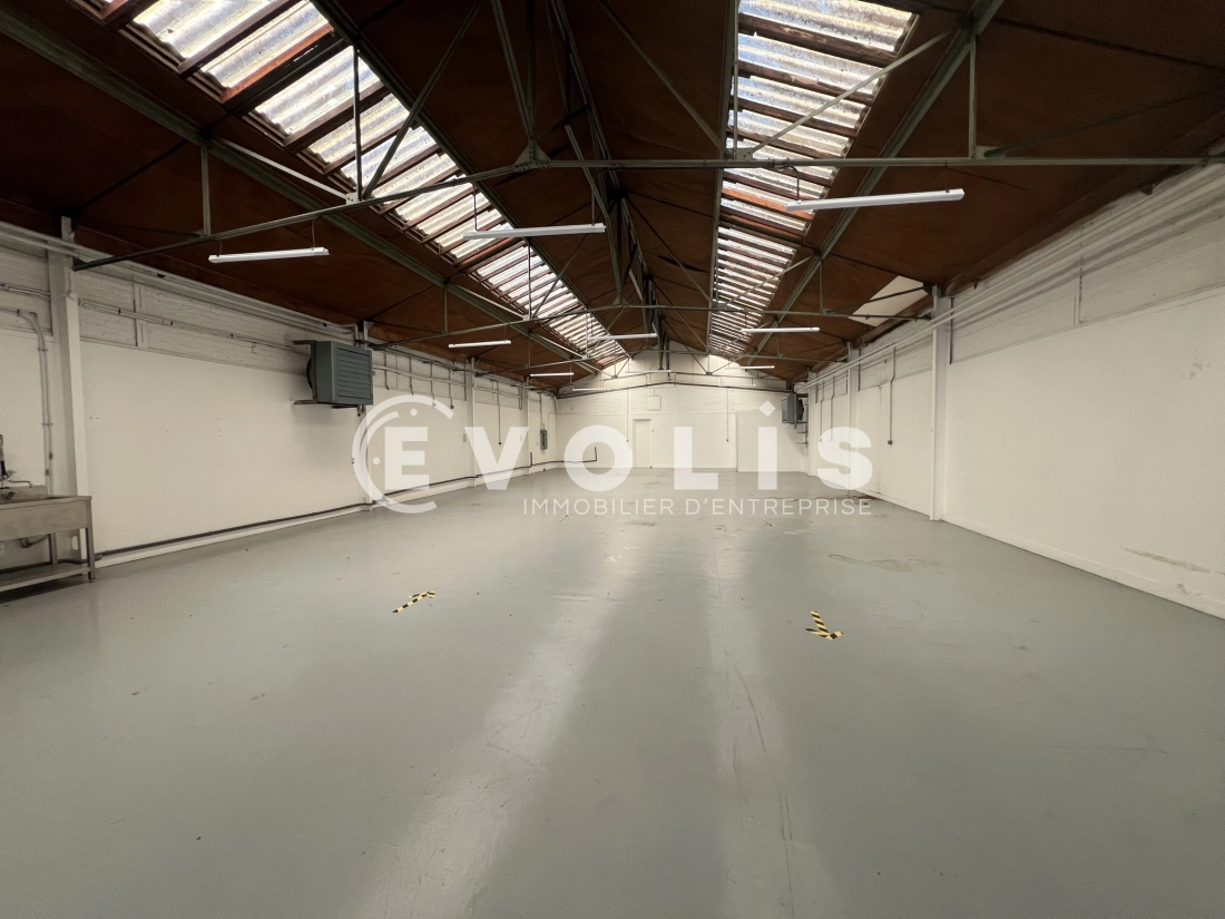 Photo 2 – location Entrepôts / activités	VILLENEUVE SAINT GEORGES (94190)