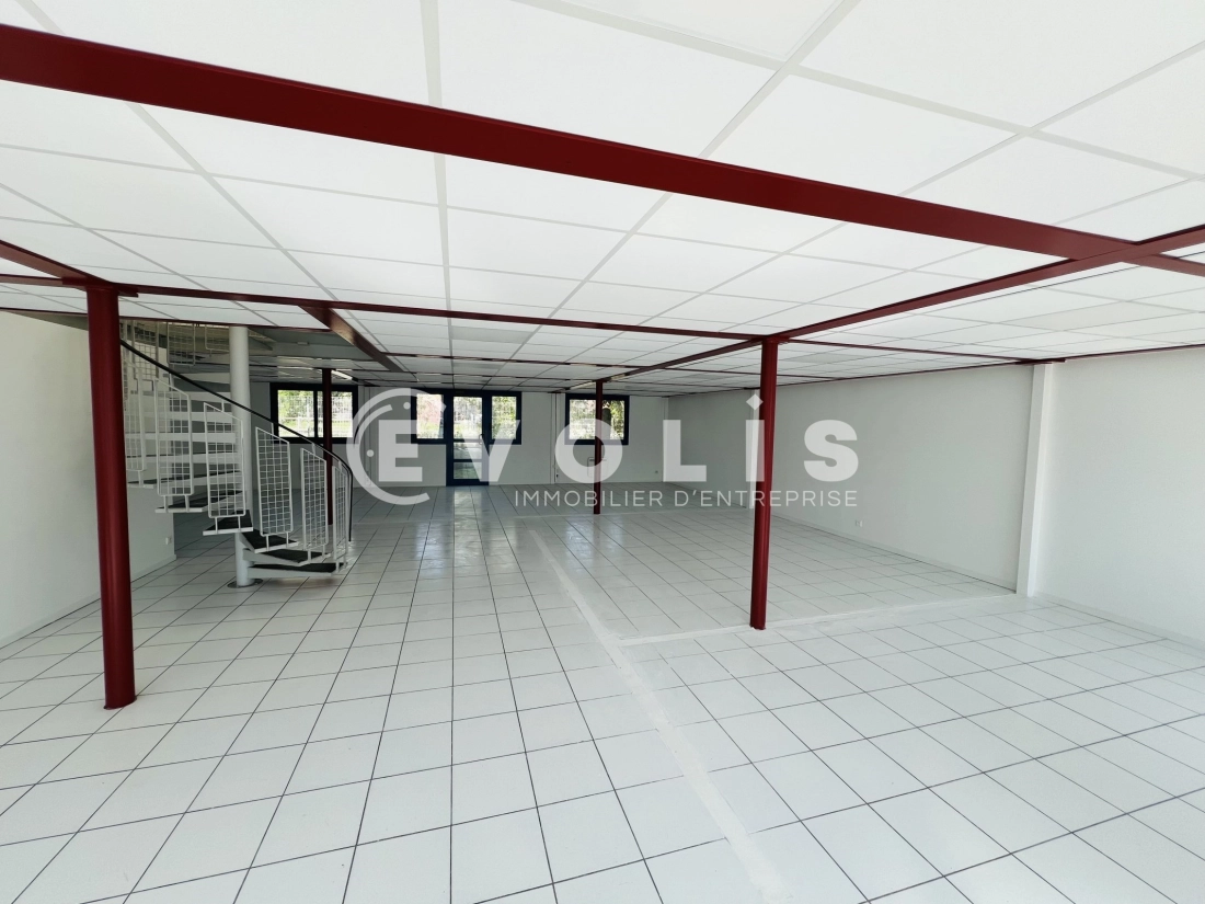 Photo 2 – location bureaux	CHOISY LE ROI (94600)
