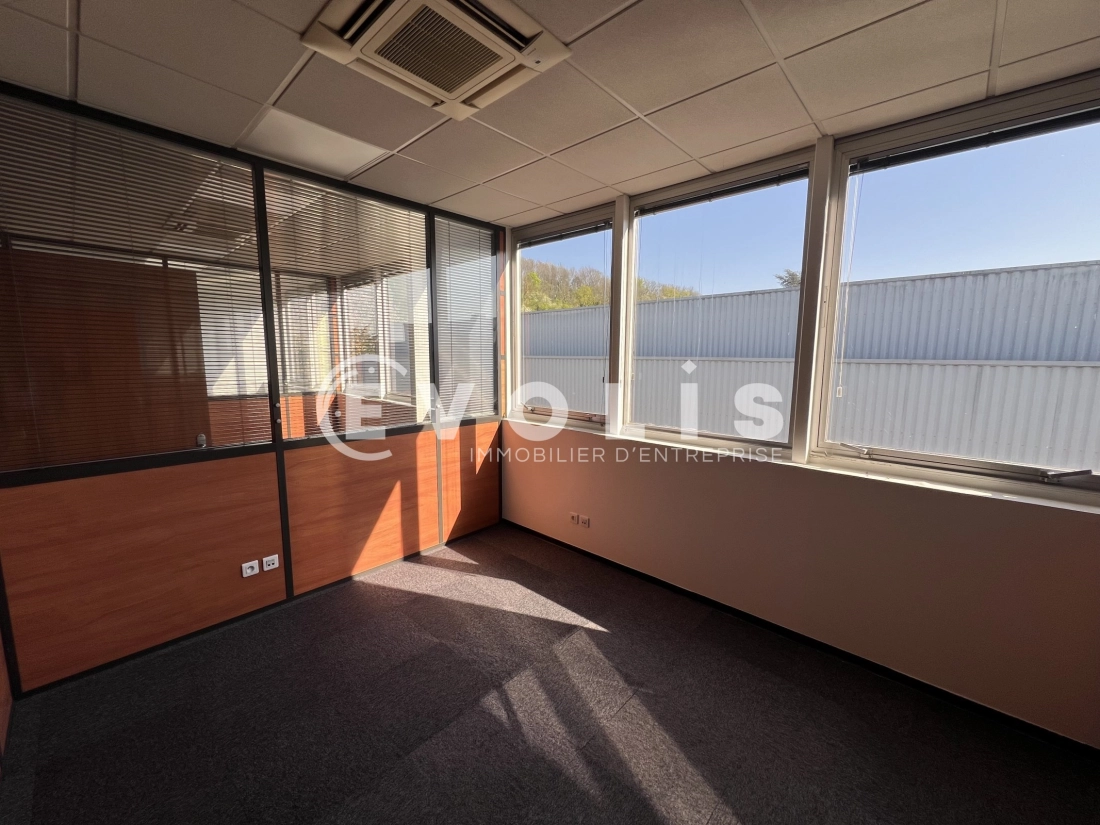 Photo 3 – location bureaux	NEUILLY SUR MARNE (93330)