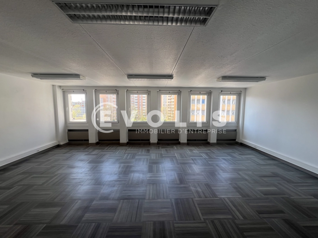 Photo 12 – location bureaux	CRETEIL (94000)