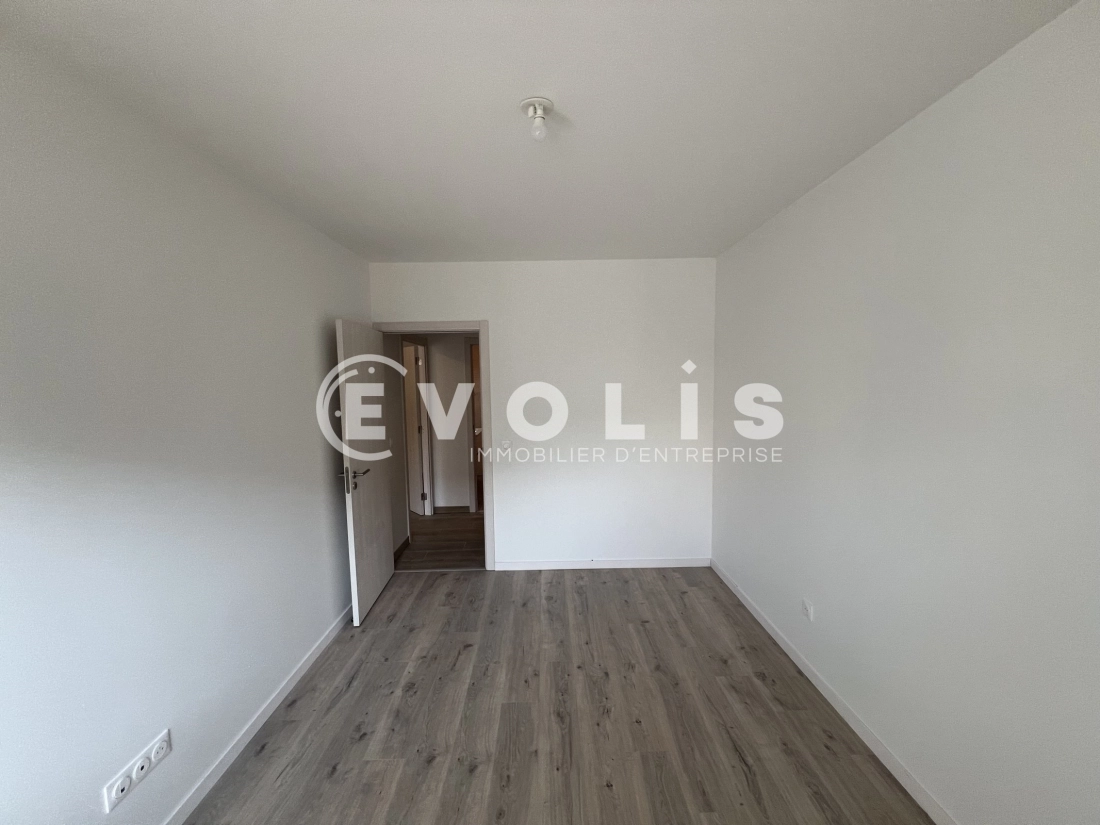 Photo 3 – vente bureaux	SAINT MAUR DES FOSSES (94100)