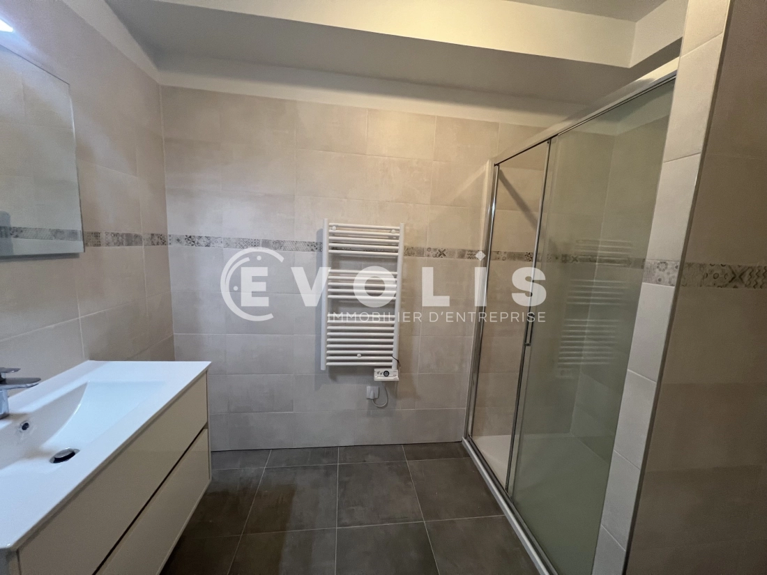 Photo 4 – vente bureaux	SAINT MAUR DES FOSSES (94100)